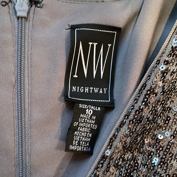 Nightway Sequin Evening/Cocktail Dress - Picture 3 of 16